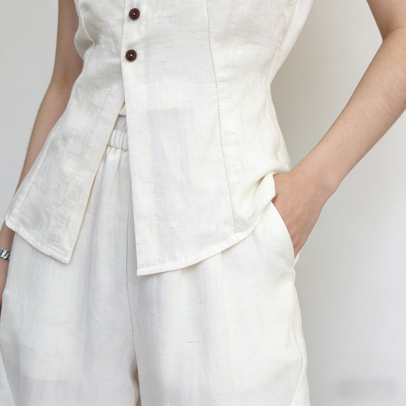 澜度《鹦鹉梨严选》韩系时尚两件套女26夏新款马甲阔腿裤套装2523/25 杏色 套装 M 建议体重（95-110斤）