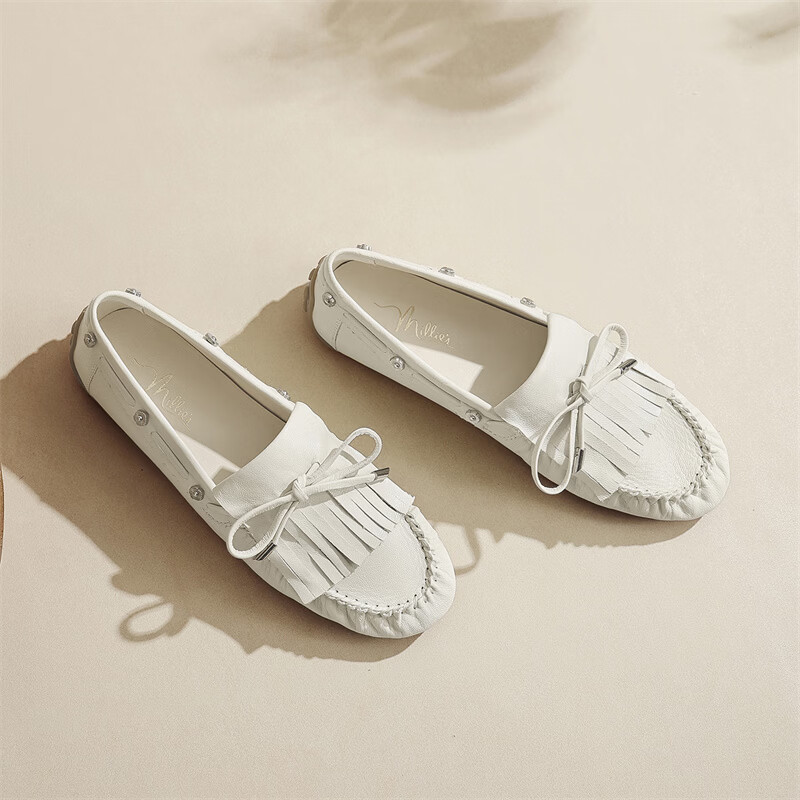 妙丽（Millies）乐福鞋女平底复古时尚2026春季新款百搭舒适通勤小皮鞋 米白色 35 (225mm)