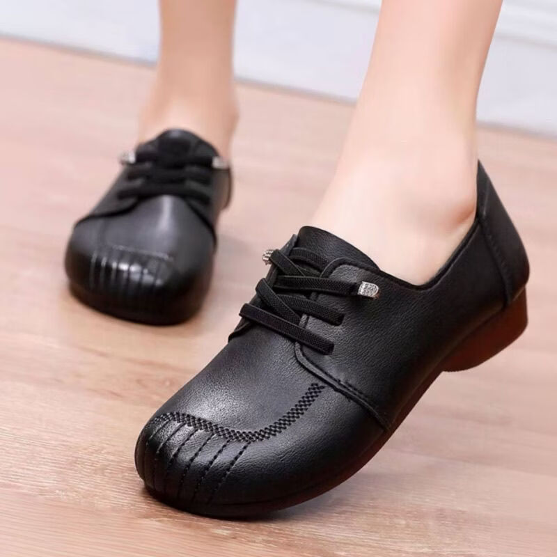 2026春季新款妈妈鞋耐磨软底软面防滑女鞋休闲百搭中老年单鞋t 黑色 36