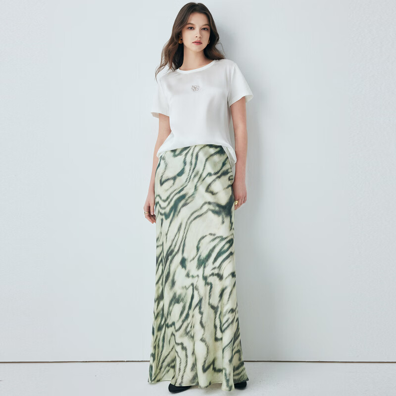 帕罗（PALUOPO）2026夏季新款简约休闲百搭烫钻AB版真丝短袖T恤女白色打底小衫 白色 M 160/84A