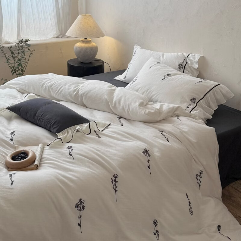 ROLAND LIVE日系皱皱纱全棉四件套慵懒风卧室被套床单亲肤透气四季床上用品 LB 全棉皱皱纱套件-简枝白色 1.2米床 床单款 【被套150*200cm】