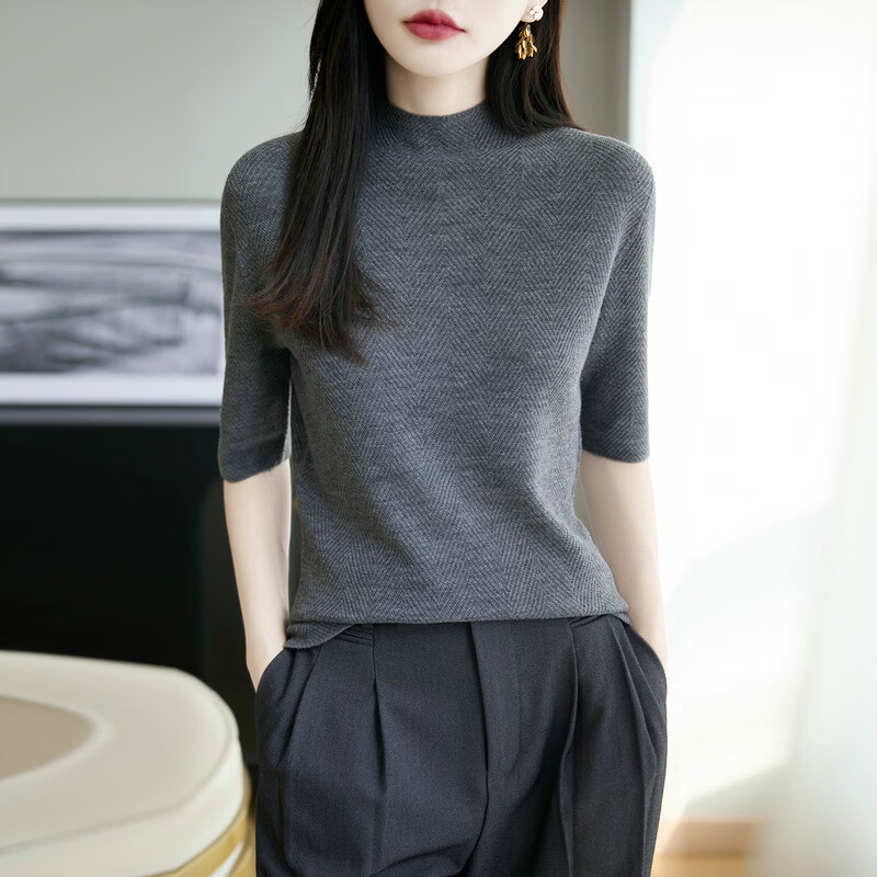 牧兰奴卡新款精纺纯羊毛半高领鱼骨纹五分袖针织衫女修身内搭薄款短袖T恤 灰色 M