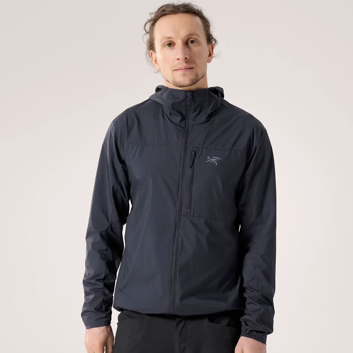 始祖鸟（ARC'TERYX）SQUAMISH HOODY轻薄男子户外皮肤衣运动防风外套连帽风壳衣无插兜 Black Sapphire宝石蓝10276 S