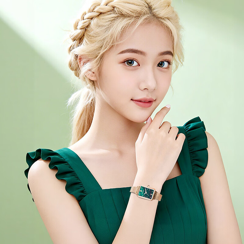 TELENSOSU 力梭品牌女士手表女生小绿表轻奢小众手表女款情人节生日礼物 绿面网带 【橙意满满礼盒】