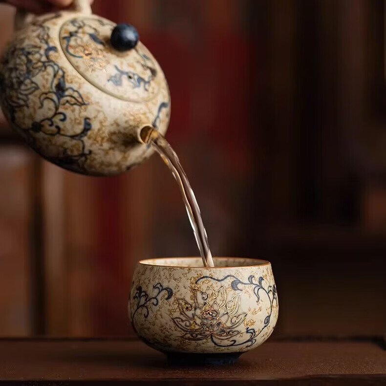 BOSSY敦煌手绘描金青花缠枝莲茶杯主人杯轻奢高档办公室家用品茗杯送礼 九色鹿丨手绘描金禅定对杯【礼盒装】