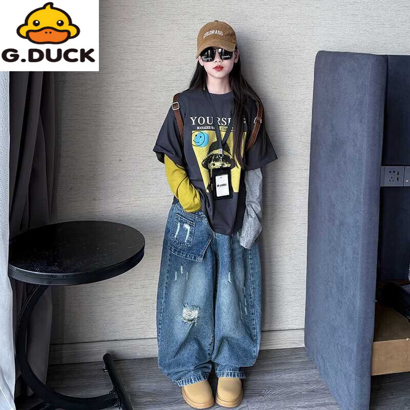 G.duck女童棉长袖假两件t恤套装26新款中大童洋气时髦牛仔阔腿裤两件套 浅杏色棉假两件T恤+蓝色破洞牛仔裤【套装】 120