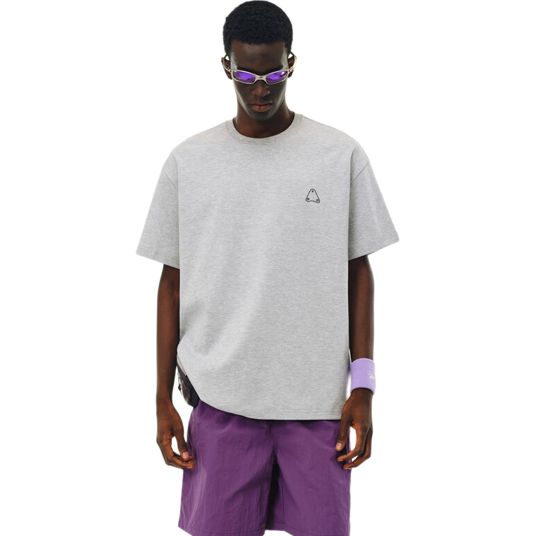 FPA ����logo�˶�T�� �г������ƿ���Բ�����¿� �ڰ׻� L 83.1Ԫ