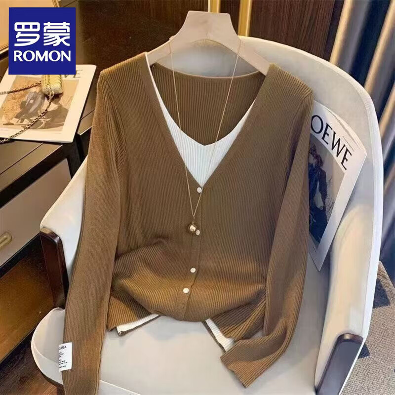 罗蒙（ROMON）V领假两件长袖针织衫女早秋季2026新款打底衫减龄洋气毛衣上衣 姜黄色 2XL