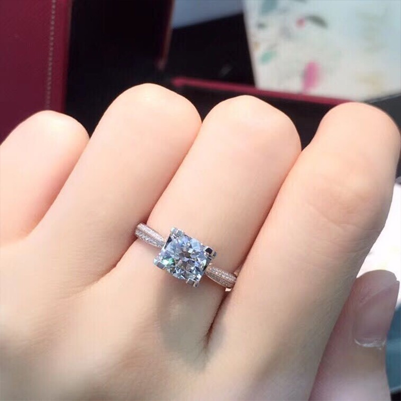 俪萌珠宝18k金钻戒结婚钻石戒指女1克拉求订结婚显钻 主钻1克拉 20分