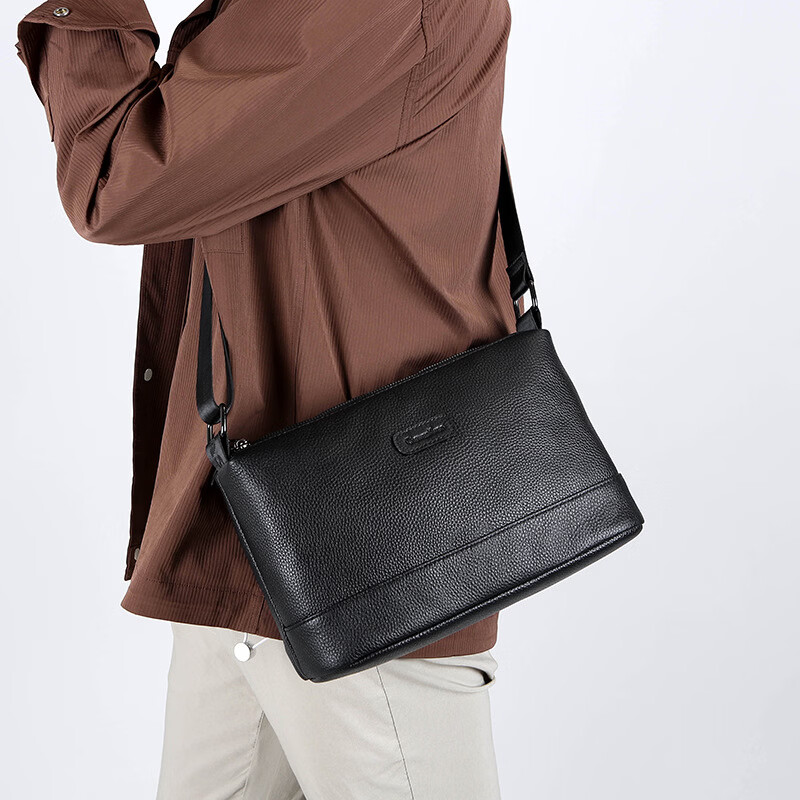 男包夏季新款都市简约男士斜挎包单肩包休闲跨包百搭通勤 黑色