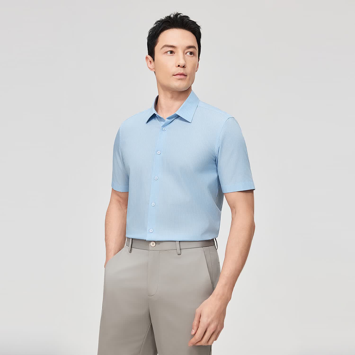 雅戈尔(YOUNGOR)2026春夏青年男短袖衬衫 蓝色条纹VSCA114768HBY 41 (175/96Y)