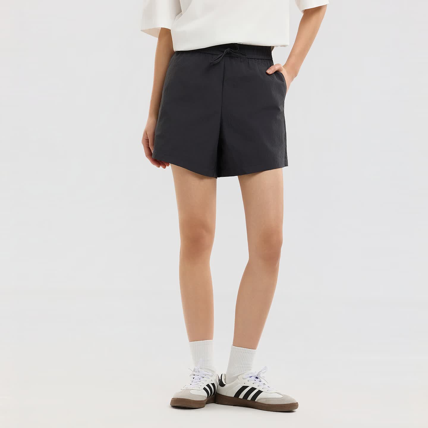 美特斯邦威阔腿裤女2026夏季新款潮流宽松吸湿速干纯色休闲短裤 始祖灰 L 165/27