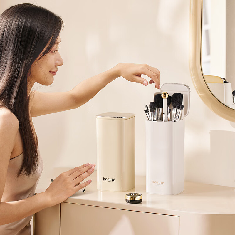 稻草熊化妆品收纳盒梳妆台实用带盖高级大容量可升降化妆刷收纳盒整理盒 奶黄银