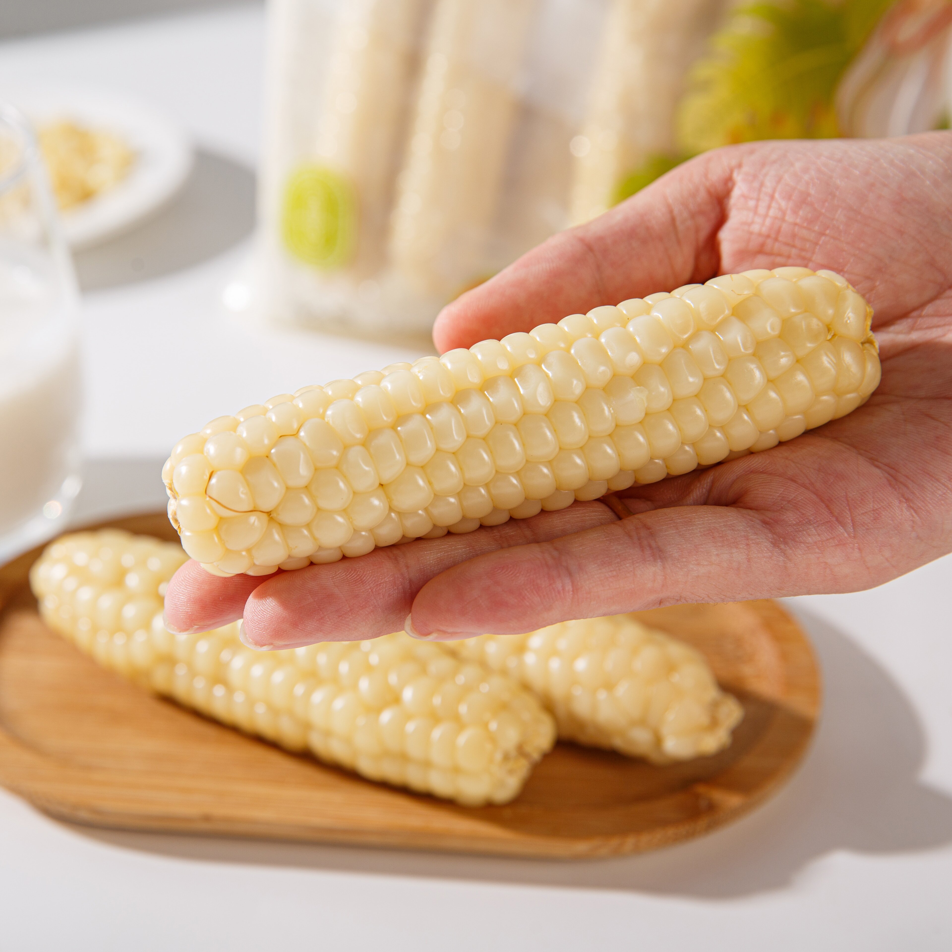 彩云之南西双版纳白拇指小玉米自然生长新鲜现摘现发燕麦真空包装 白拇指小玉米500克/袋 （普通箱）