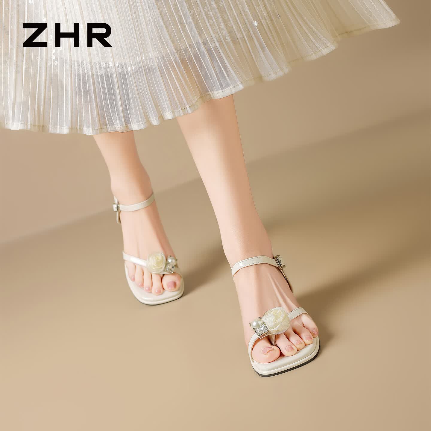 ZHR则则女鞋夏新款夹趾一字带凉鞋女法式仙女风不累脚凉拖鞋KN287米色37