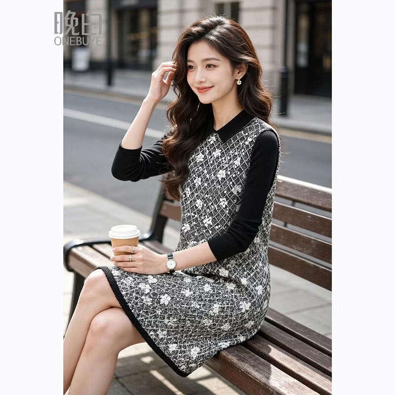 晚白【专享】2026年春款时尚格纹亮片翻领裙子挺括显瘦优雅无袖连衣裙 花色 S