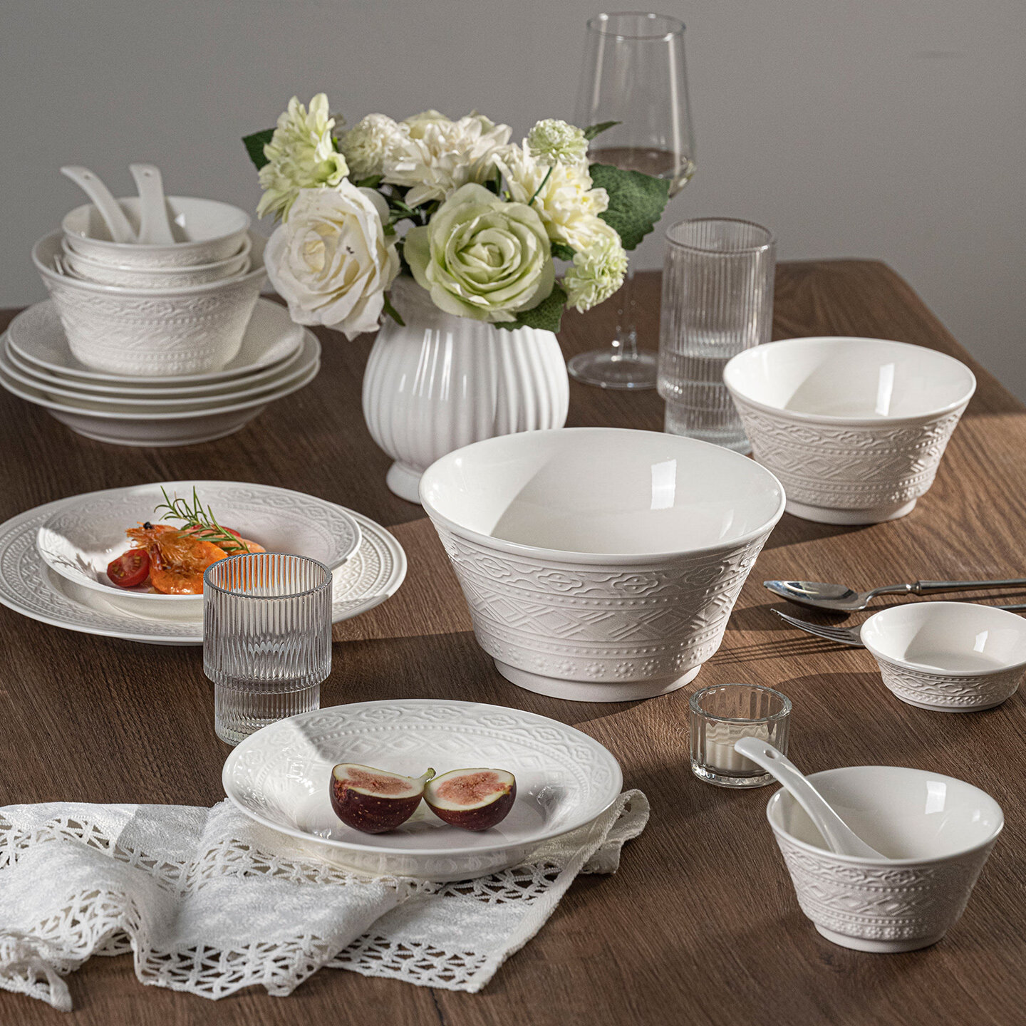 咏幻碗碟套装家用陶瓷餐具景德镇简约碗具釉下彩纯白碗盘碗筷盘子乔迁 美满吉祥6人食32件套[汤碗配置][礼盒包装]