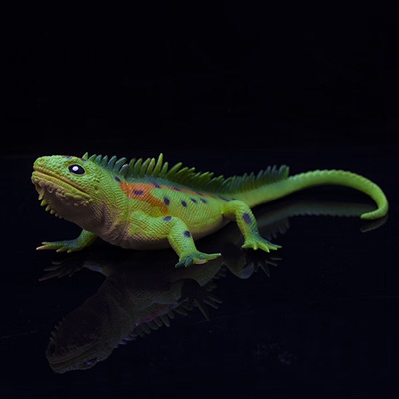仿真蜥蜴玩具动物模型变色龙壁虎软胶儿童捏捏叫发l 仿真绿色蜥蜴