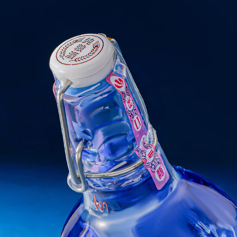 出口小方瓶北京二锅头 42度 蓝方 清香型白酒 500ml*6 礼盒装 纯粮酿造 口粮 42%vol 500mL 6瓶 蓝方 6瓶 礼盒装