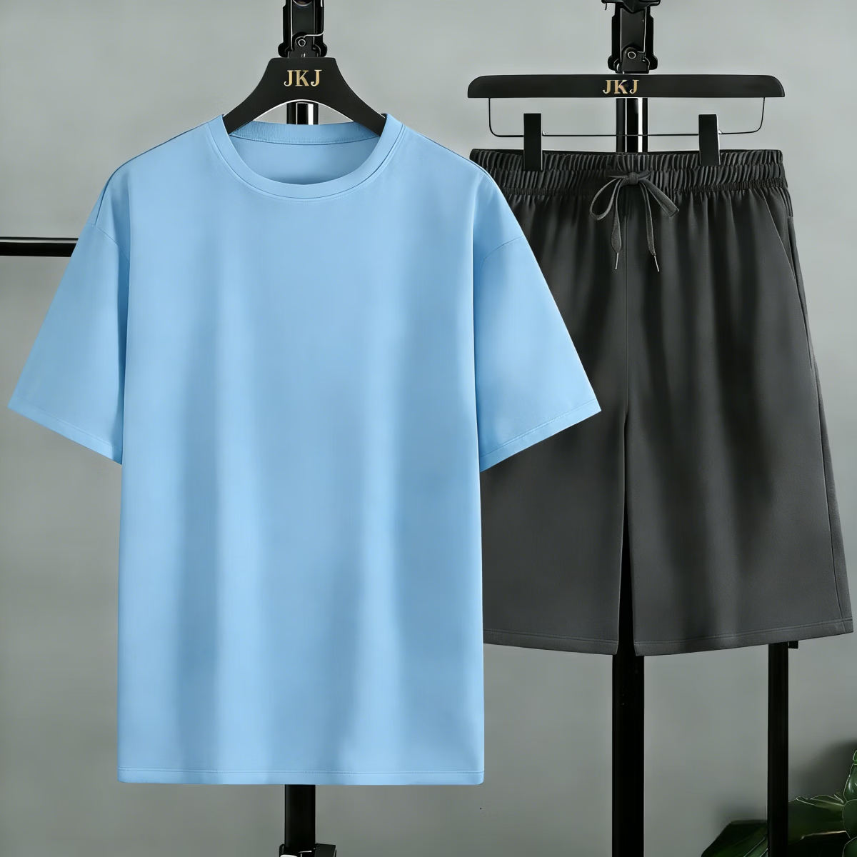 夏季新款男士冰感轻薄速干休闲运动套装时尚透气健身跑步两件套 超值两件套【凉感速干运动套装】雾蓝短袖+黑色短裤 2XL【建议130-150斤】