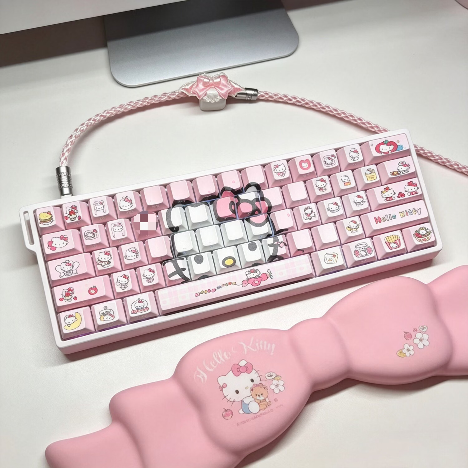 HelloKitty多色键帽侧刻透光wootingez63made68美加狮ev63 atkvgn艾石头小蜜蜂ace68win 粉色侧刻透光适配到87键，发全套