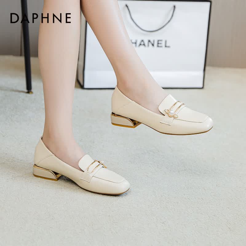 达芙妮官方乐福鞋女浅口单鞋2024夏季新款休闲法式晚晚风通勤小皮鞋女LP 米色 40