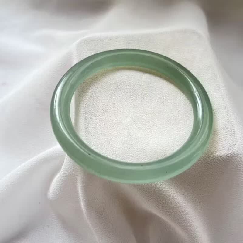 云序天然东陵玉手镯和田平替玉镯子母亲节礼物 正圈浅绿 6465mm