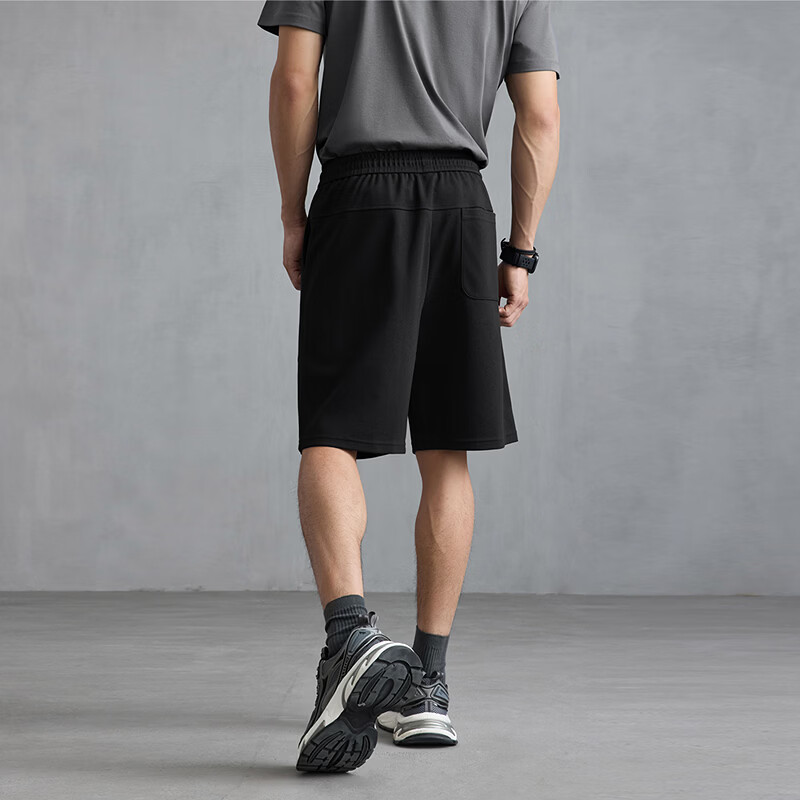 黑鲸(HLAJEANS)海澜之家旗下腰间抽绳休闲中裤男2026年夏季新品直筒短裤 黑色02 2XL