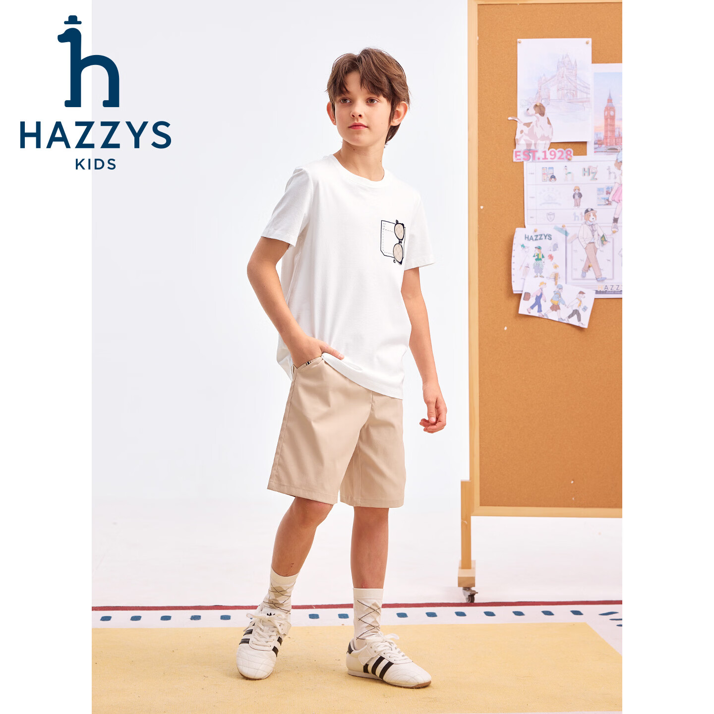 哈吉斯（HAZZYS）童装男童套装2026夏季新款大童学院风短袖圆领衫T恤宽松透气短裤 本白 145