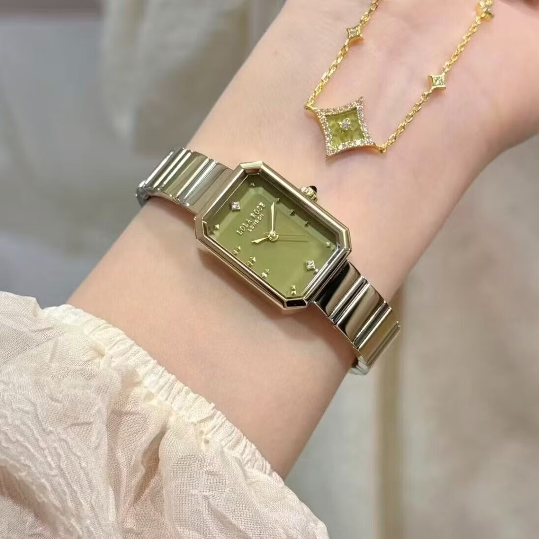 LOLARose罗拉玫瑰方糖小绿表女士手表高级轻奢送女友老婆节日礼物 LR4700