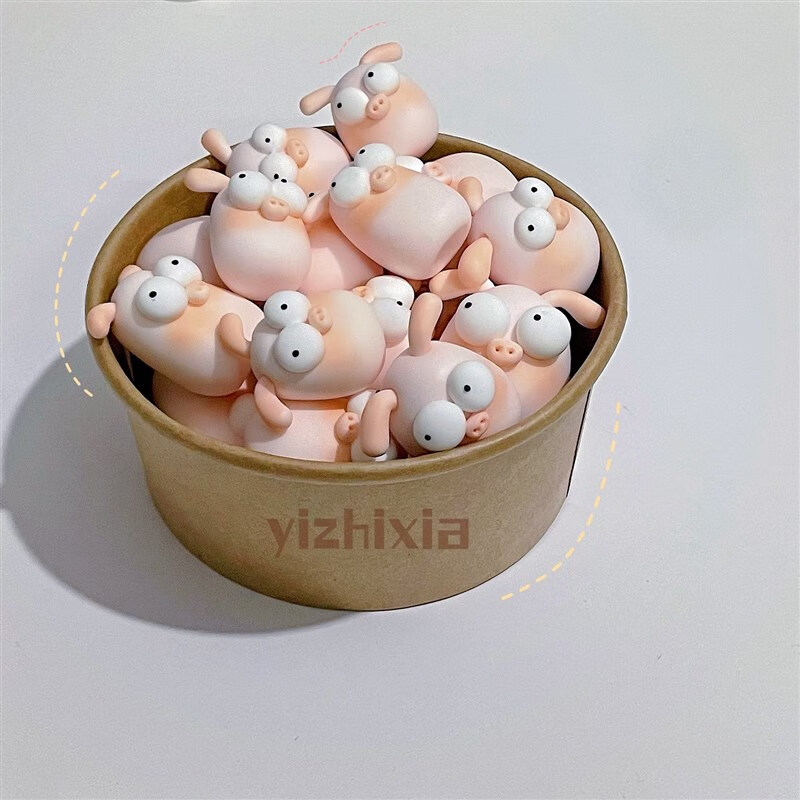 莎庭 xia 原创自制树脂粘土小猪可爱家居摆件装饰品 汽车内装饰摆件