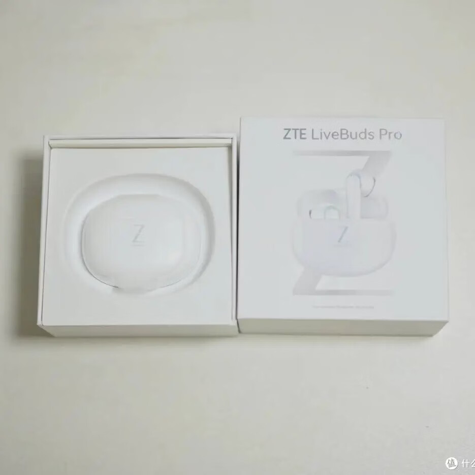 中兴ZTE/中兴 LiveBuds Pro华为LiveBuds Pro真无线蓝牙耳机 96成色