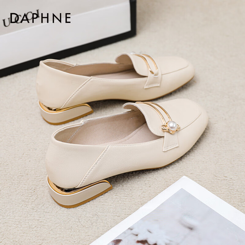 达芙妮官方乐福鞋女浅口单鞋2024夏季新款休闲法式晚晚风通勤小皮鞋女LP 米色 40