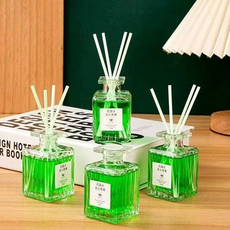 驱蚊花露水香薰香水型持久留香除异味室内家用补充液卫生间厕所 三瓶