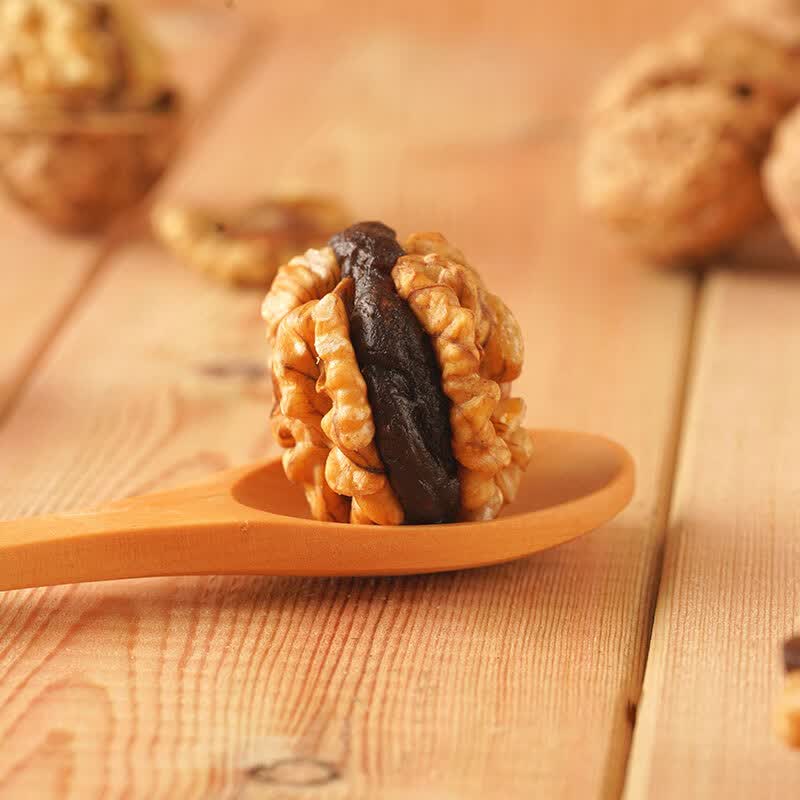 一品玉核桃抱抱枣 营养美味 独立小包装 香甜枣泥夹核桃  核桃抱抱枣100g*3袋