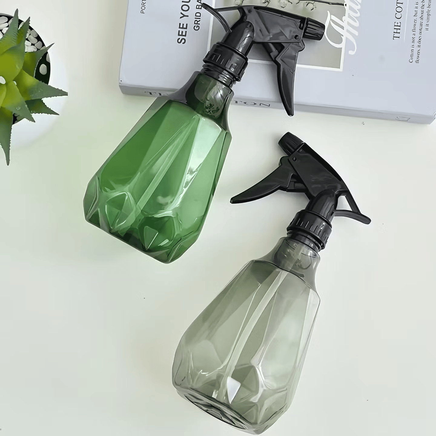 钻石新款喷壶喷水壶浇花喷雾壶消毒喷壶家用多肉浇水壶喷雾瓶雾状 两个（颜色随机）