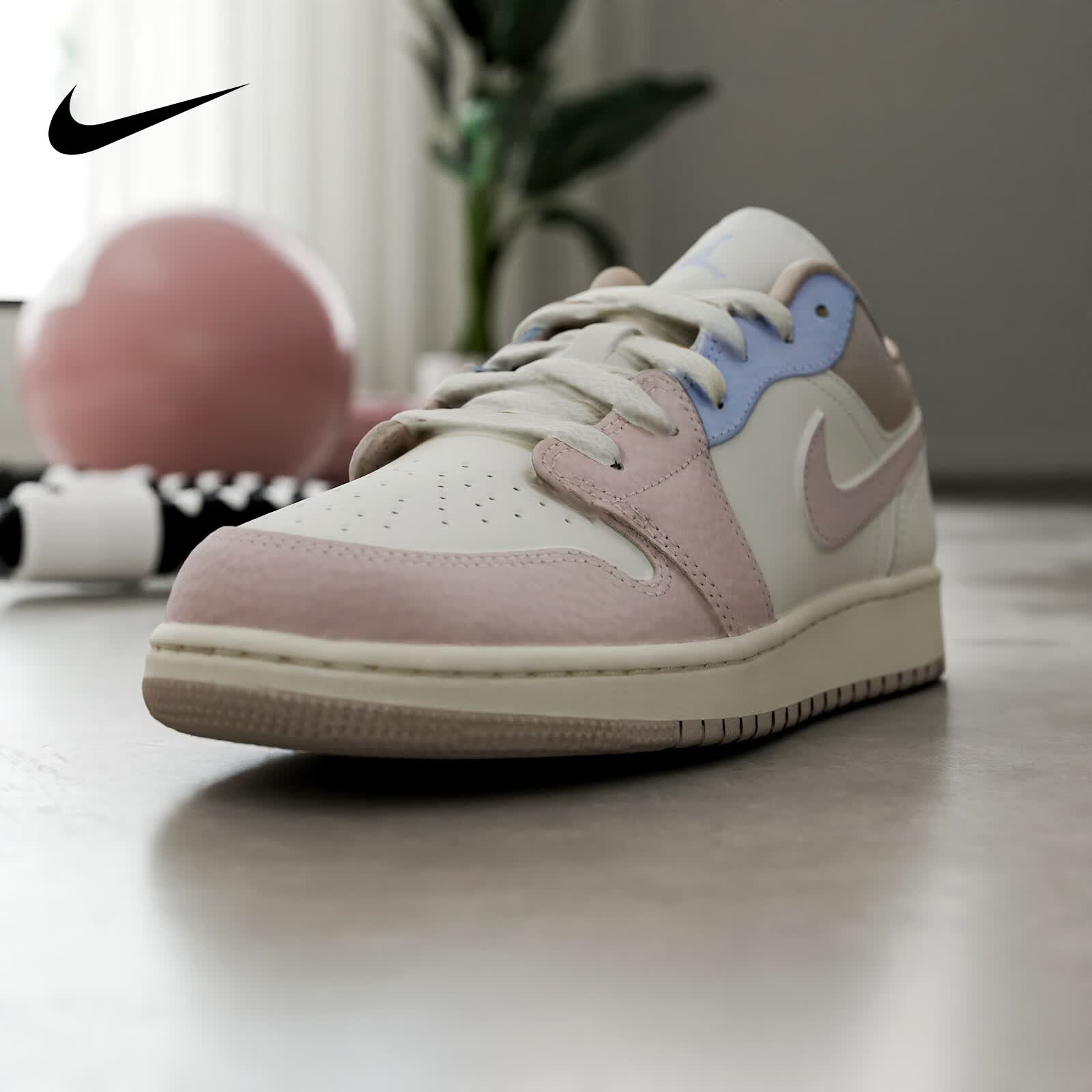 NIKE耐克儿童运动鞋2026夏季新款AIR JORDAN 1户外潮流休闲鞋透气板鞋 IV3219-161 38