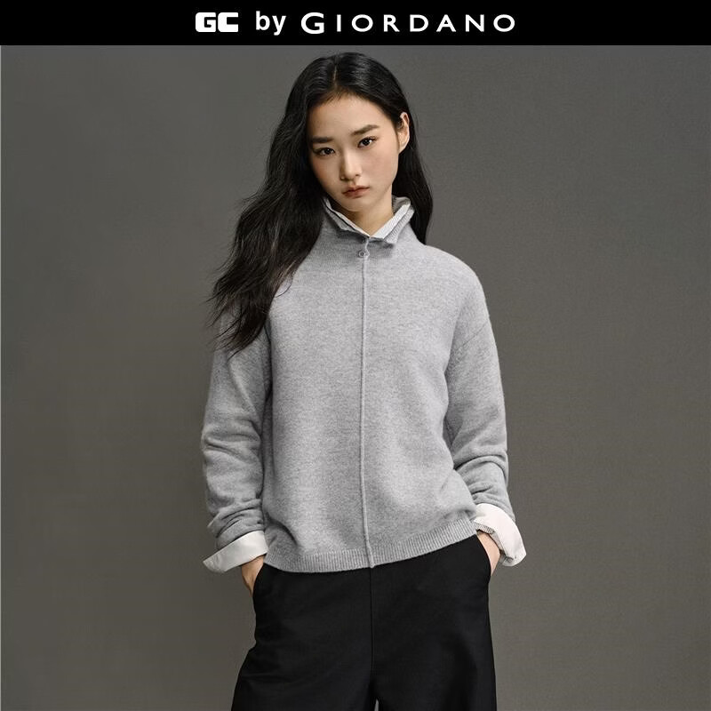GIORDANO CONCEPTS 2026春季新款针织衫女静奢羊毛衫品牌刺绣宽松高领毛衣12355605