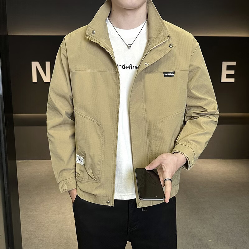 【甄选品质】春季新款宽松时尚夹克立领工装外套男士百搭上衣夹克 卡其色 4XL 建议【180-200斤】