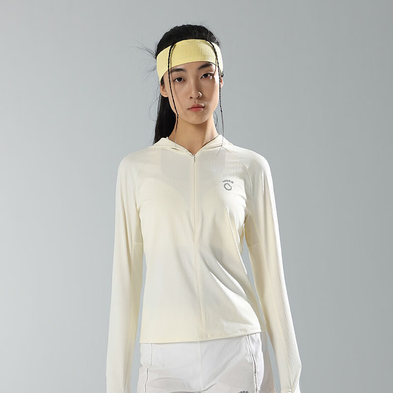 马孔多（macondo）2026春夏女子连帽针织拉链防晒T 原纱凉感防晒运动跑步长袖T恤  经典米白 XL 【130-140斤】