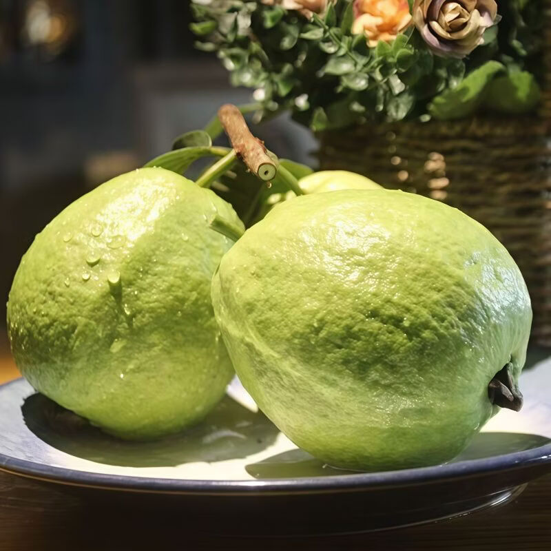 珍山辛农当季新鲜芭乐香糯软心低卡低热量轻食红白心双拼番石榴孕宝妈水果 白心奶油芭乐【产地推荐款】 5斤【家庭聚会款】