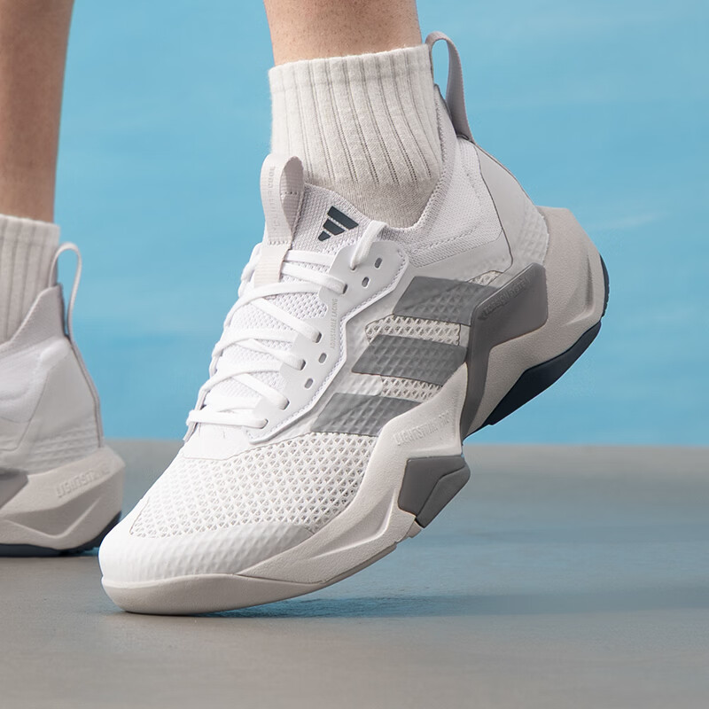 阿迪达斯（adidas）男鞋 2026新款夏季运动鞋户外健身训练透气轻便耐磨缓震跑步鞋子 KK3837 41 255
