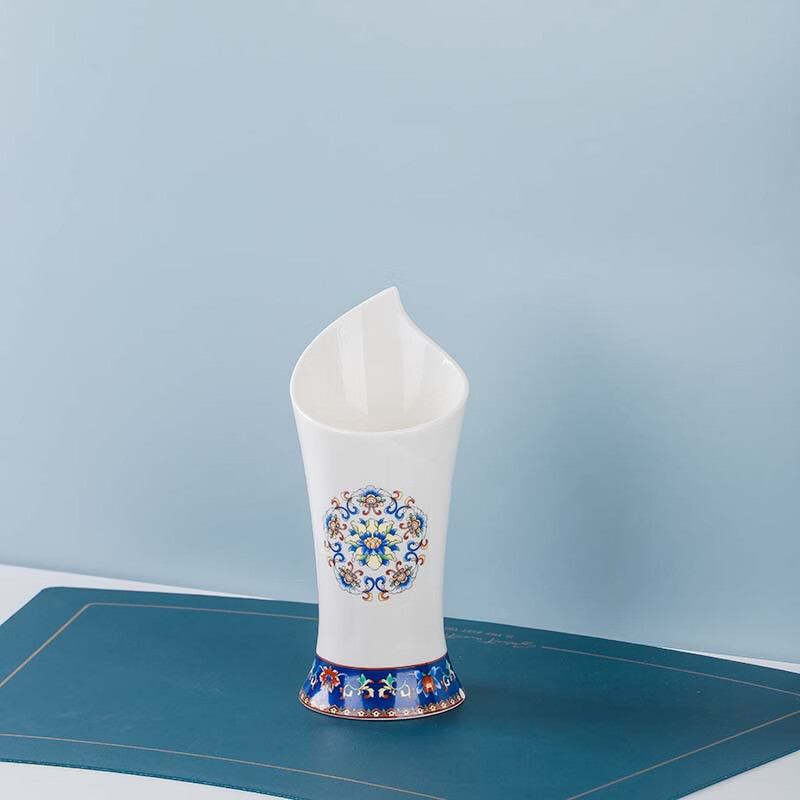 星舵陶瓷筷子家用新款高颜值轻奢健康餐具套装 珐琅彩宝蓝陶瓷筷子筒 京东折扣/优惠券