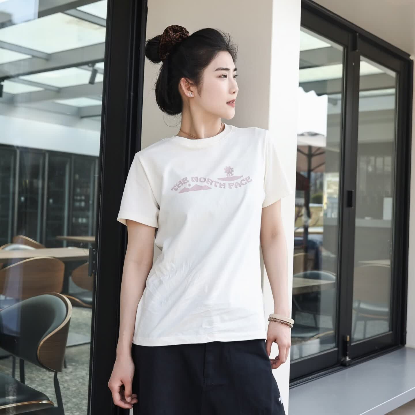 北面（The North Face）棉感T恤女户外防晒运动吸湿圆领短袖 8JSM QLI L