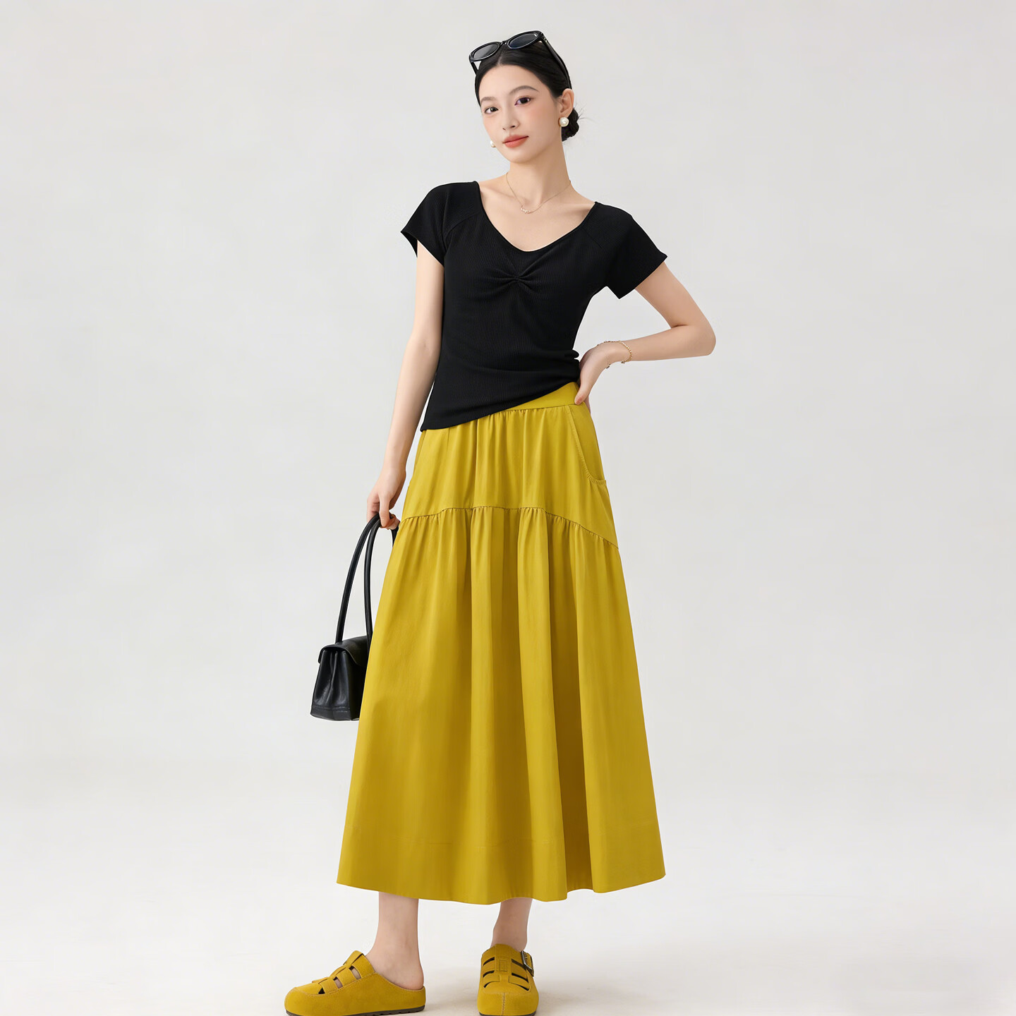 依凡芙夏季轻薄高腰A字伞裙女装新款时尚百搭拼接蛋糕裙遮肉显瘦半身裙 白色 M