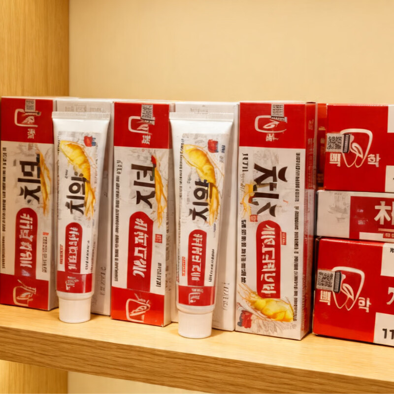 朝鲜代购朝鲜开城高丽人参牙膏天然人参蜂胶牙膏植物萃取牙龈护理 110g/支