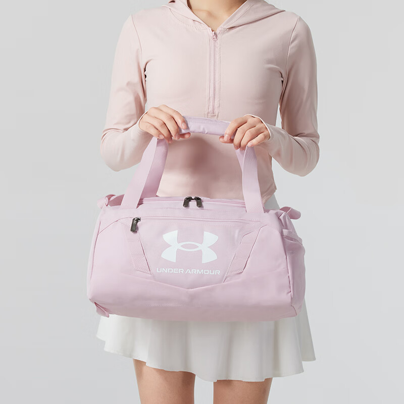 安德玛（Under Armour）男包女包 2026新款运动单肩包户外旅行包小号行李包健身斜挎包 1376454-647 OSFM