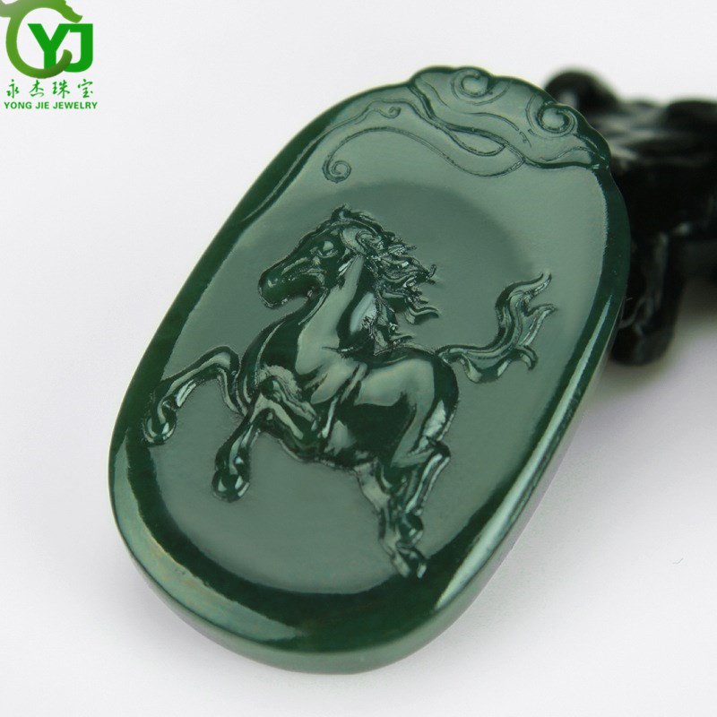 永杰珠宝    原创新款玉石青玉生肖马吊坠男女款马玉牌子挂件项链男女款带证书免费刻字