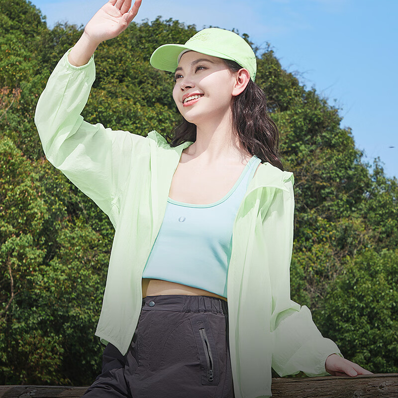 雪中飞连帽防晒衣女夏季2025新款夏装防紫外线薄外套小个子外搭防晒服 苹果绿648F(纯色) L -165/88A-推荐115-130斤