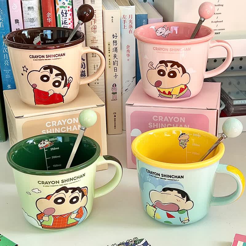 溥畔可爱陶瓷马克杯带刻度水杯子情侣咖啡早餐杯生日礼物 蜡笔小新刻度杯+绿色+圆球勺+专属礼物装